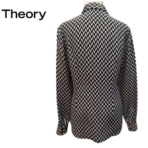 🎉 3 for $21 🎉 Damaged Theory Black & Tan Chevron Button Down Blouse Medium - Picture 5 of 10